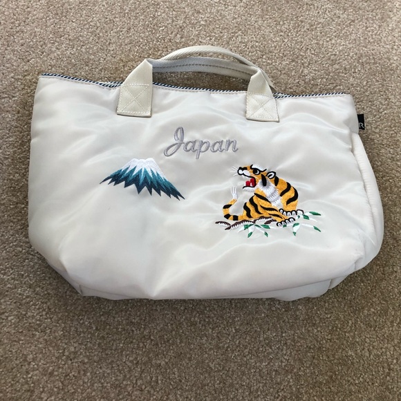 Rootote - Picture 1 of 4